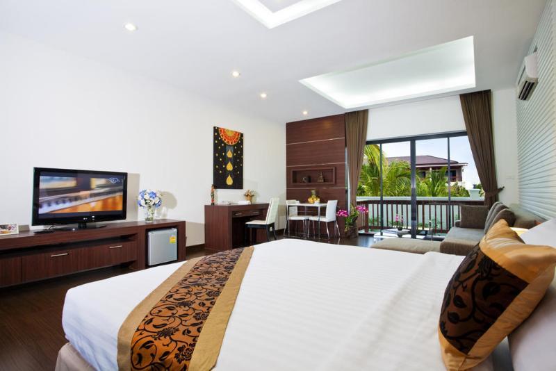 Rawai Grand House -Sha Plus Екстериор снимка